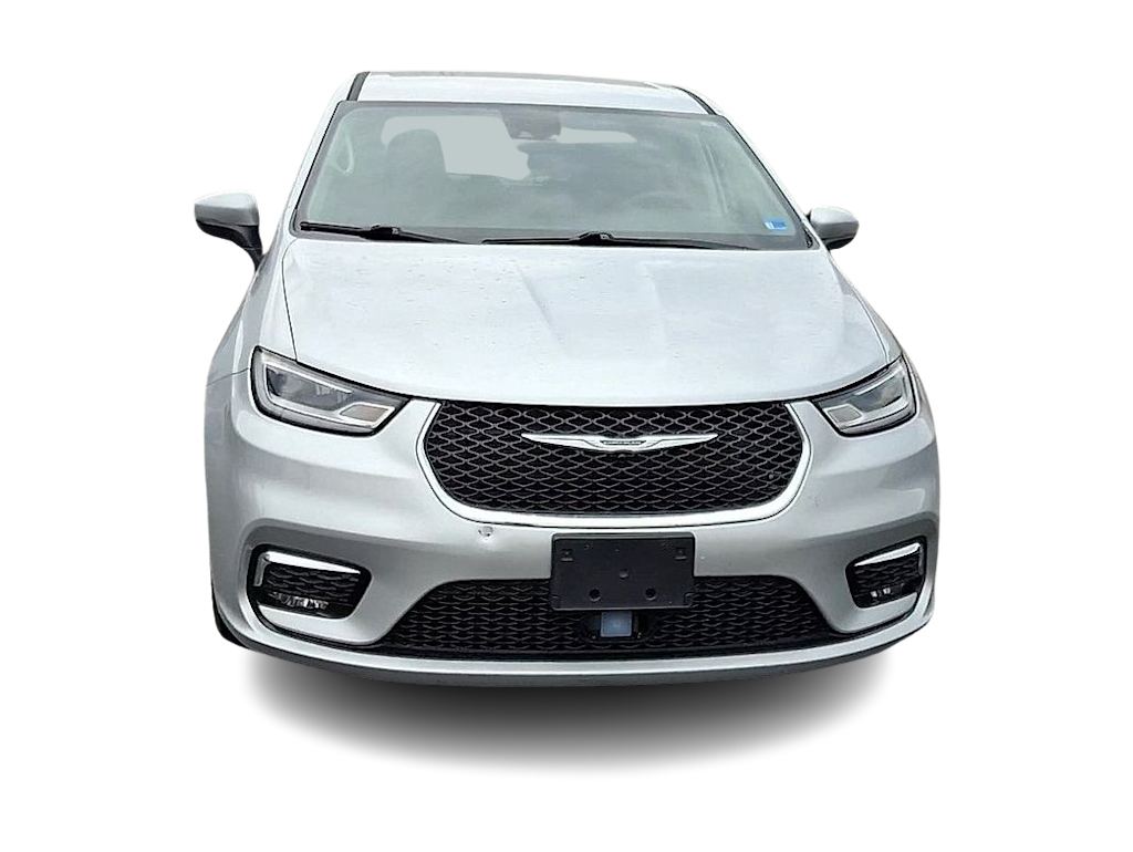 Thumbnail: 2023 Chrysler Pacifica - 5