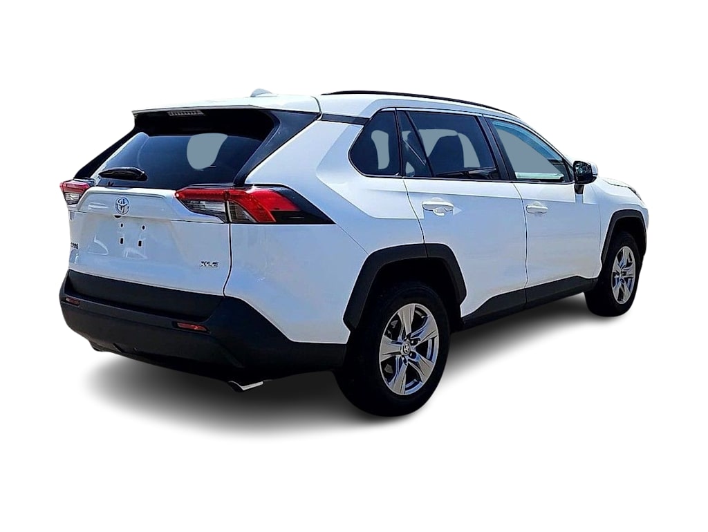 Thumbnail: 2024 Toyota RAV4 - 22