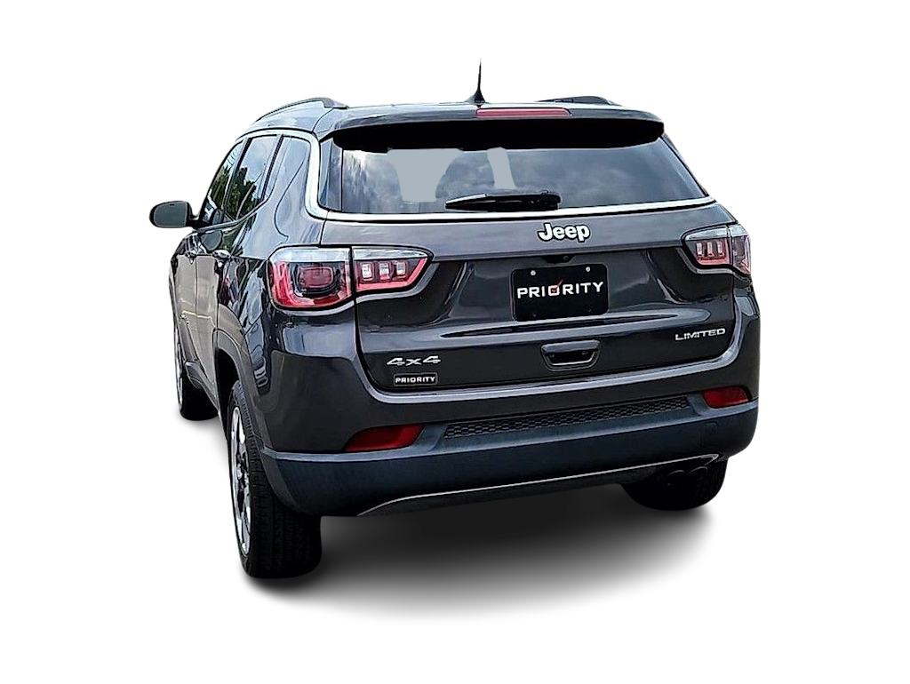Thumbnail: 2018 Jeep Compass - 21