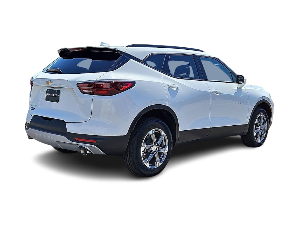 Thumbnail: 2026 Chevrolet Blazer - 15