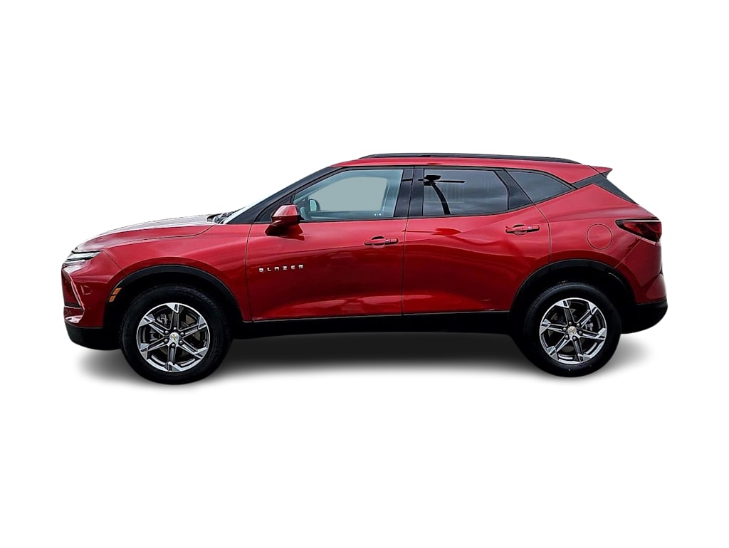 Thumbnail: 2023 Chevrolet Blazer - 3