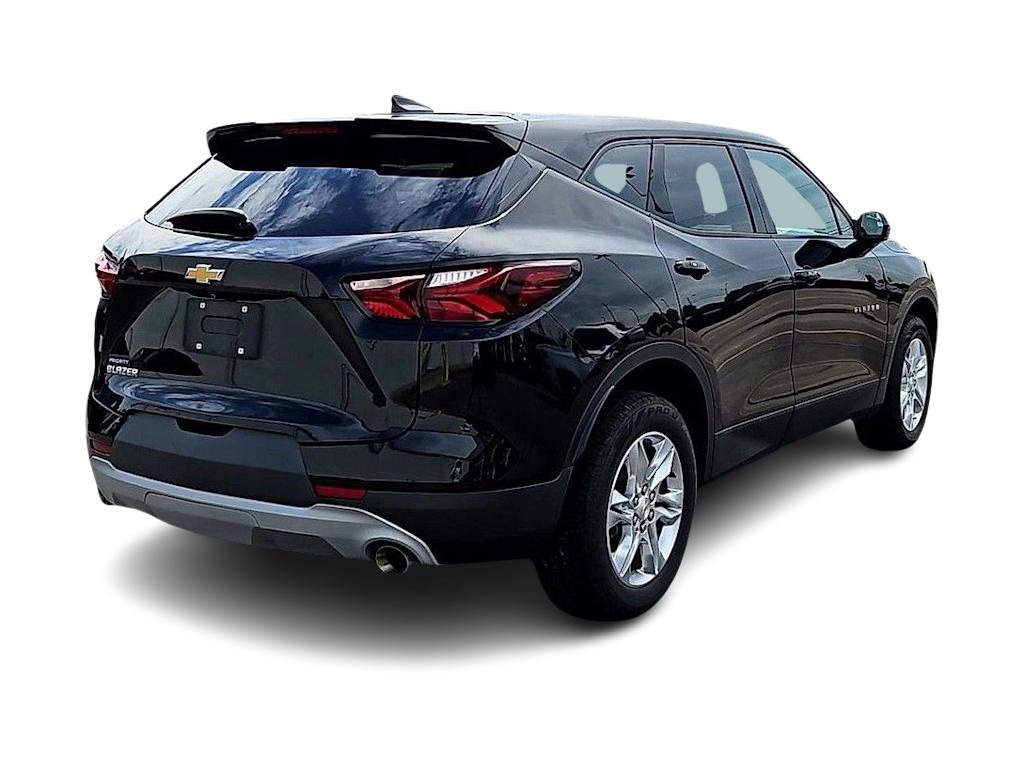 Thumbnail: 2022 Chevrolet Blazer - 22