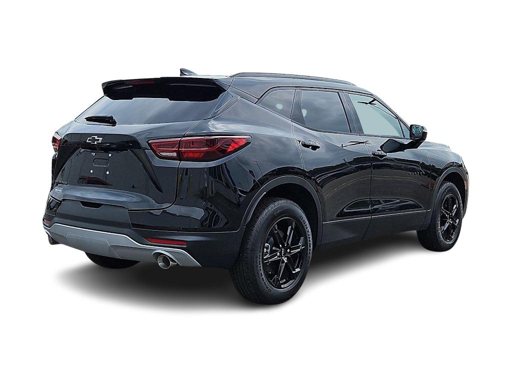 Thumbnail: 2026 Chevrolet Blazer - 15