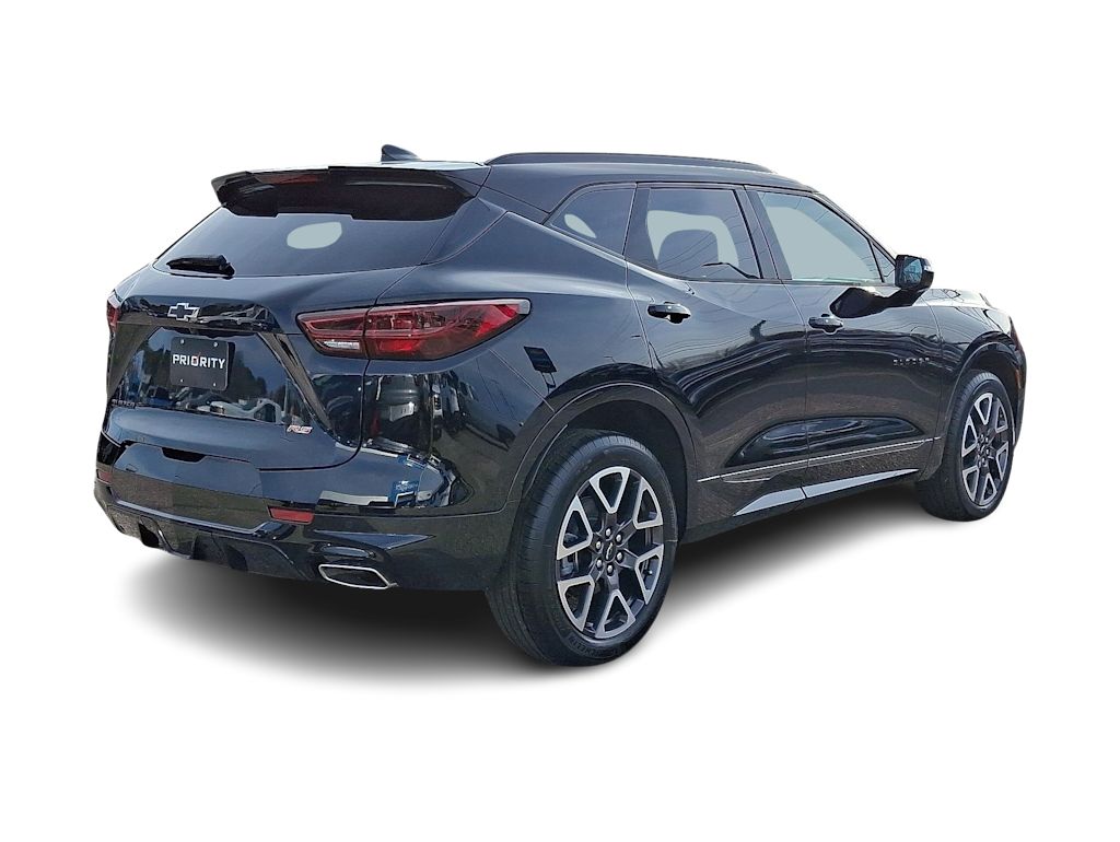 Thumbnail: 2026 Chevrolet Blazer - 10