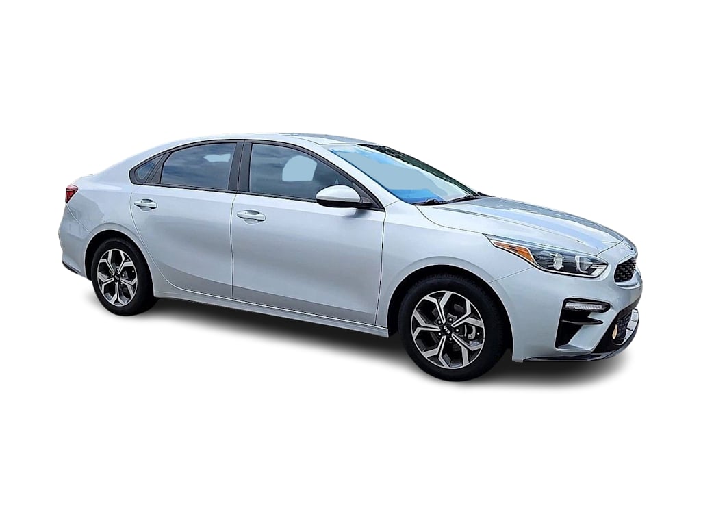 Thumbnail: 2020 Kia Forte - 18