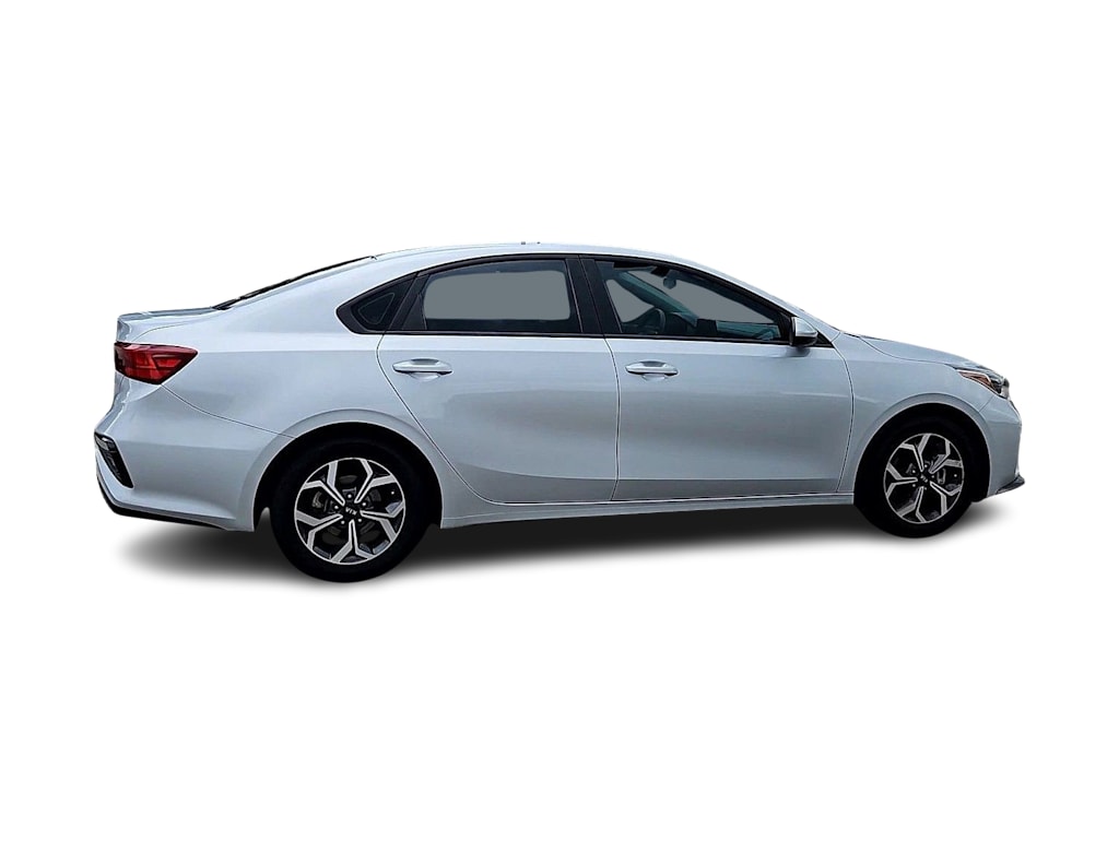 Thumbnail: 2020 Kia Forte - 22