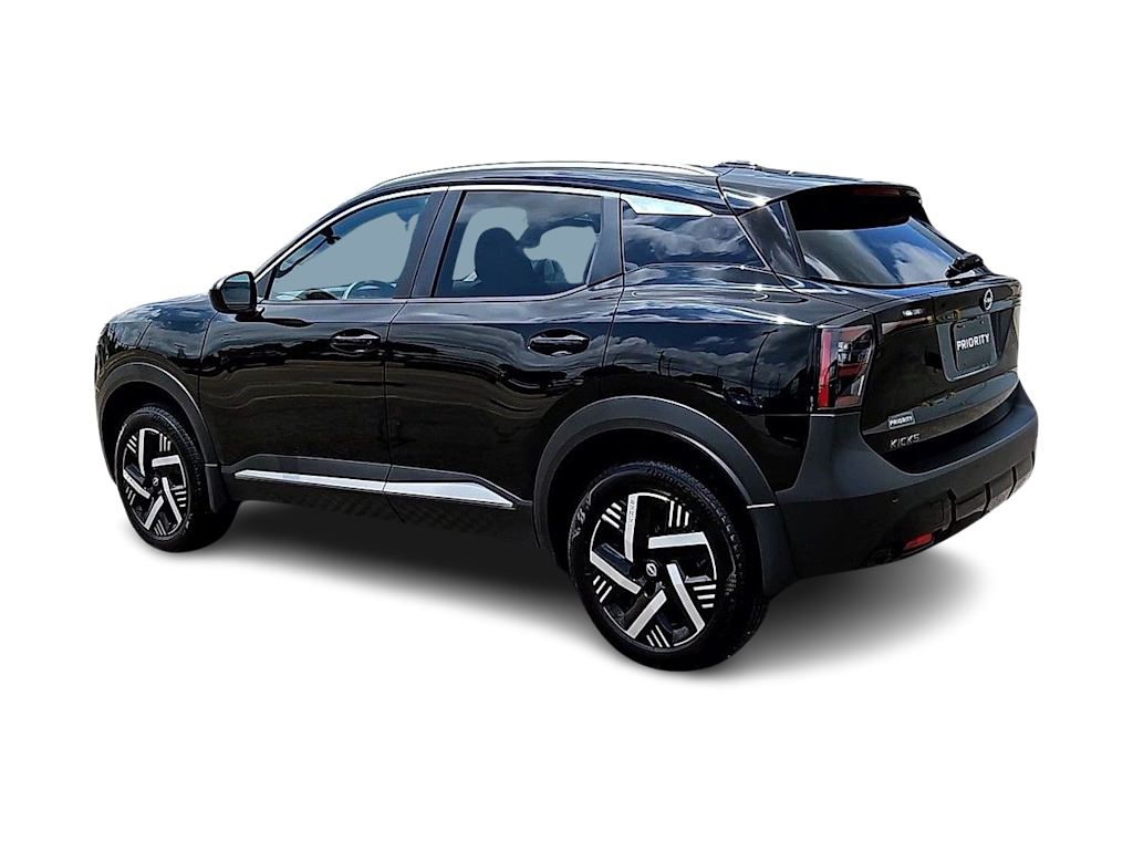 Thumbnail: 2026 Nissan Kicks - 4