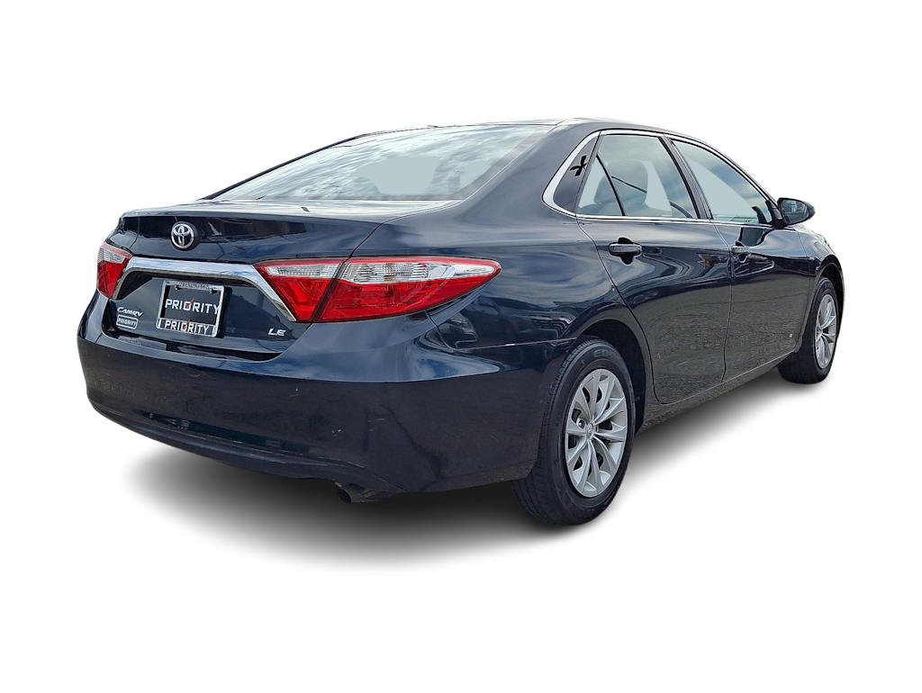 Thumbnail: 2016 Toyota Camry - 31