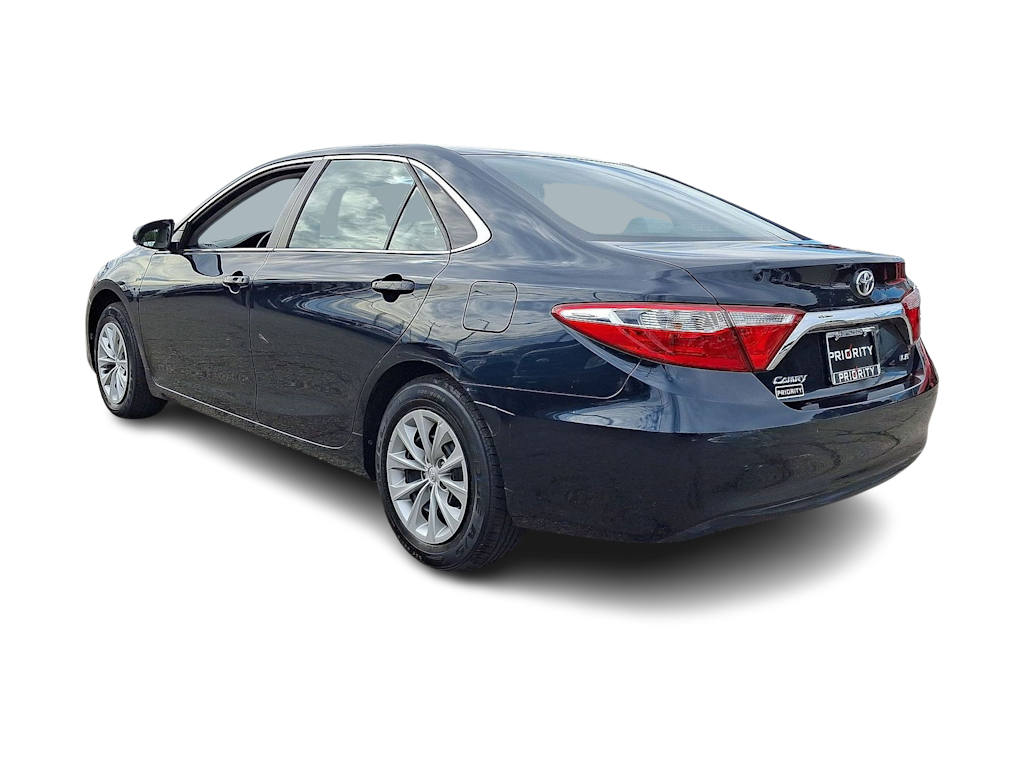 Thumbnail: 2016 Toyota Camry - 4