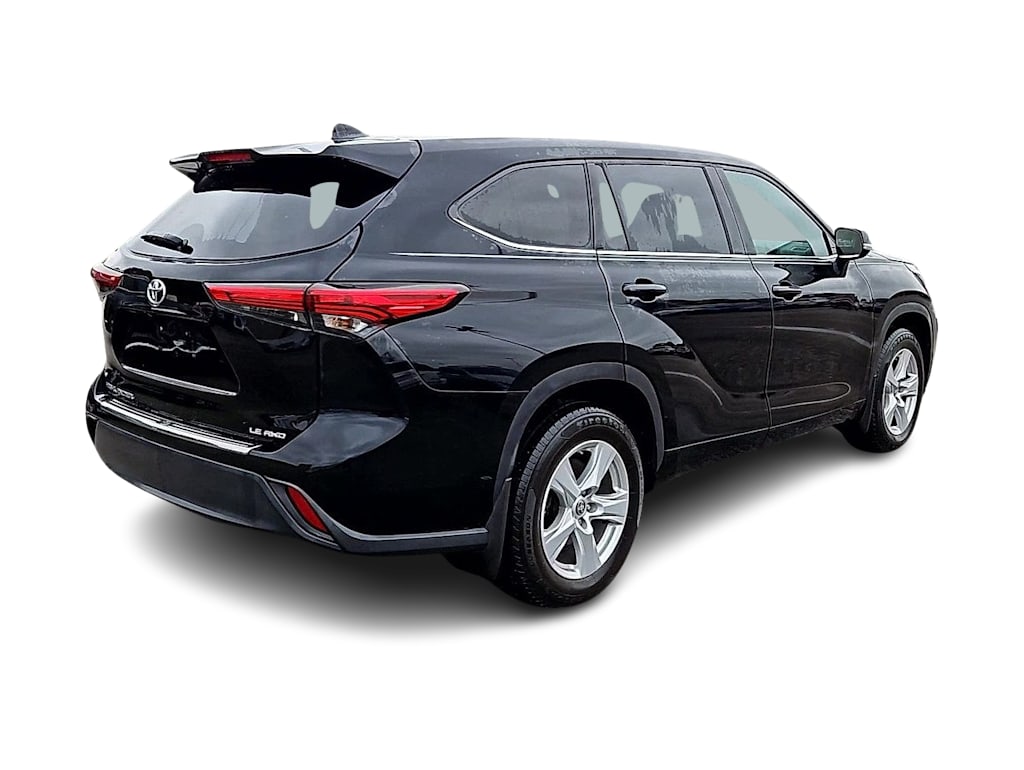 Thumbnail: 2021 Toyota Highlander - 21
