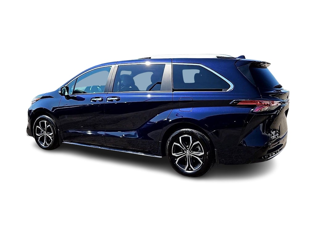 Thumbnail: 2025 Toyota Sienna - 4