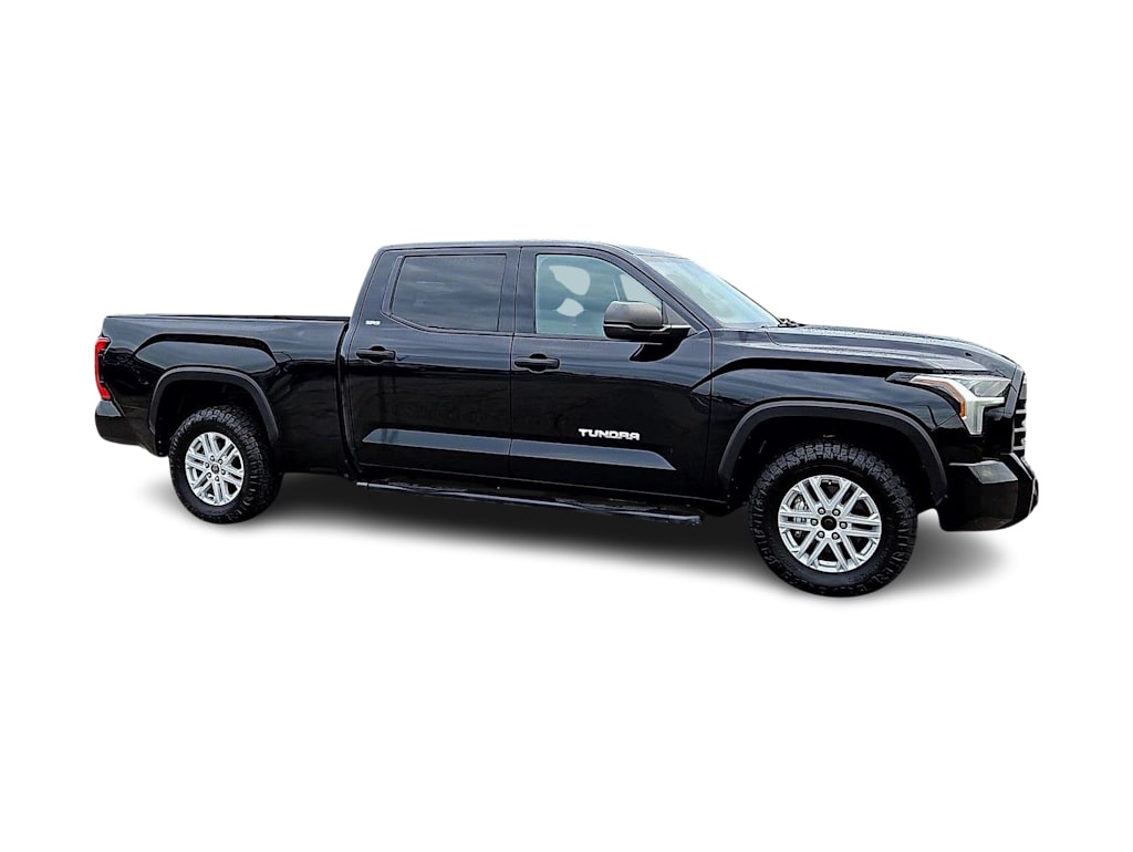 Thumbnail: 2022 Toyota Tundra - 18