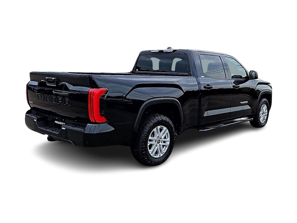 Thumbnail: 2022 Toyota Tundra - 22