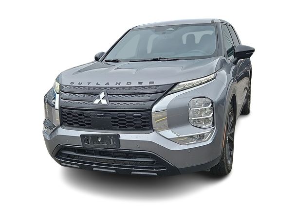 Thumbnail: 2023 Mitsubishi Outlander - 5