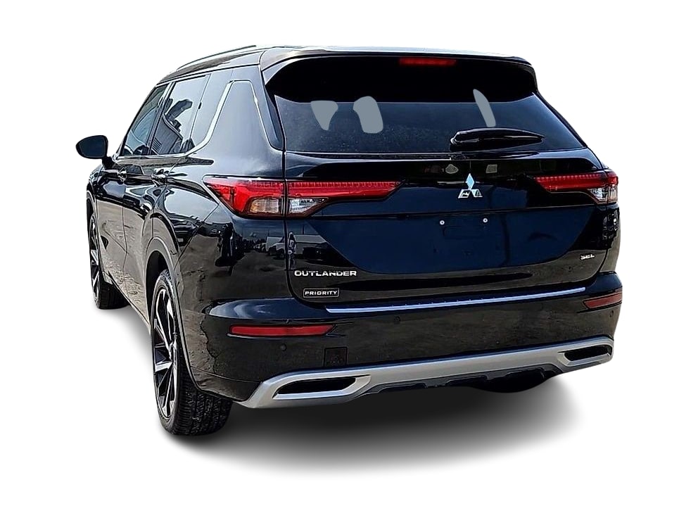 Thumbnail: 2023 Mitsubishi Outlander - 22