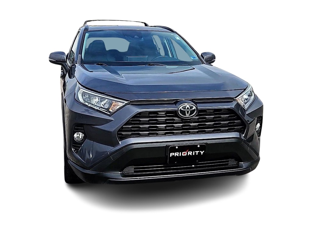 Thumbnail: 2019 Toyota RAV4 - 4