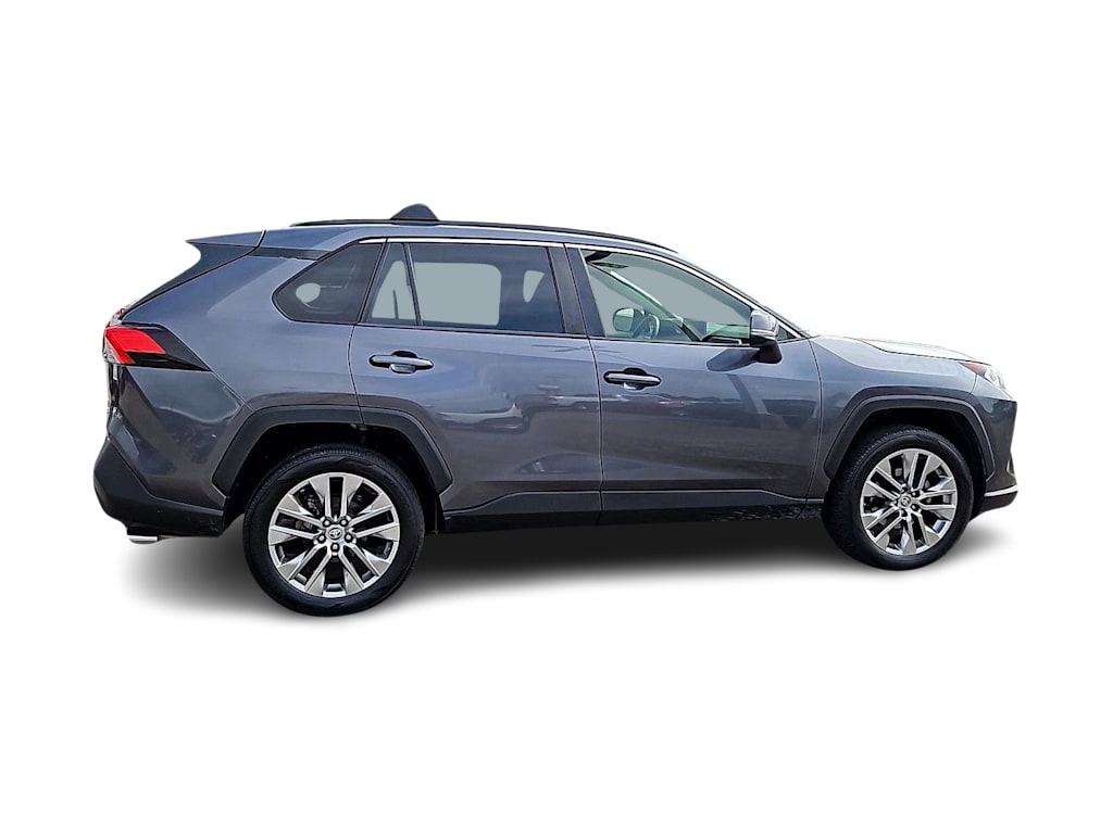 Thumbnail: 2019 Toyota RAV4 - 24