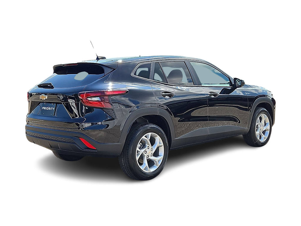 Thumbnail: 2026 Chevrolet Trax - 15
