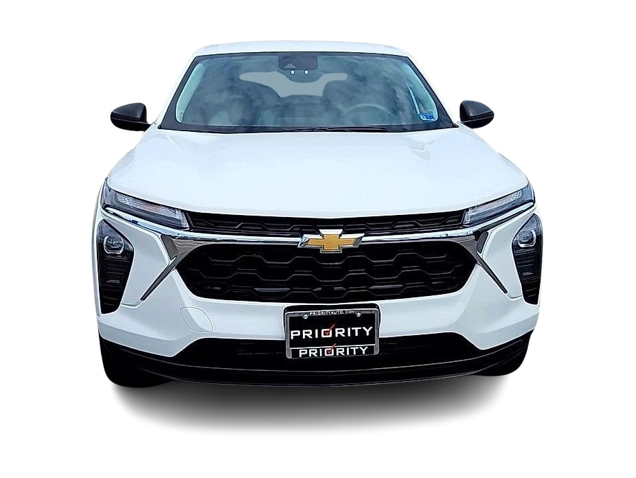 Thumbnail: 2025 Chevrolet Trax - 4