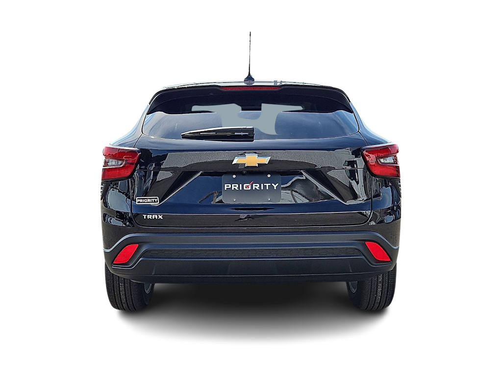 Thumbnail: 2026 Chevrolet Trax - 4
