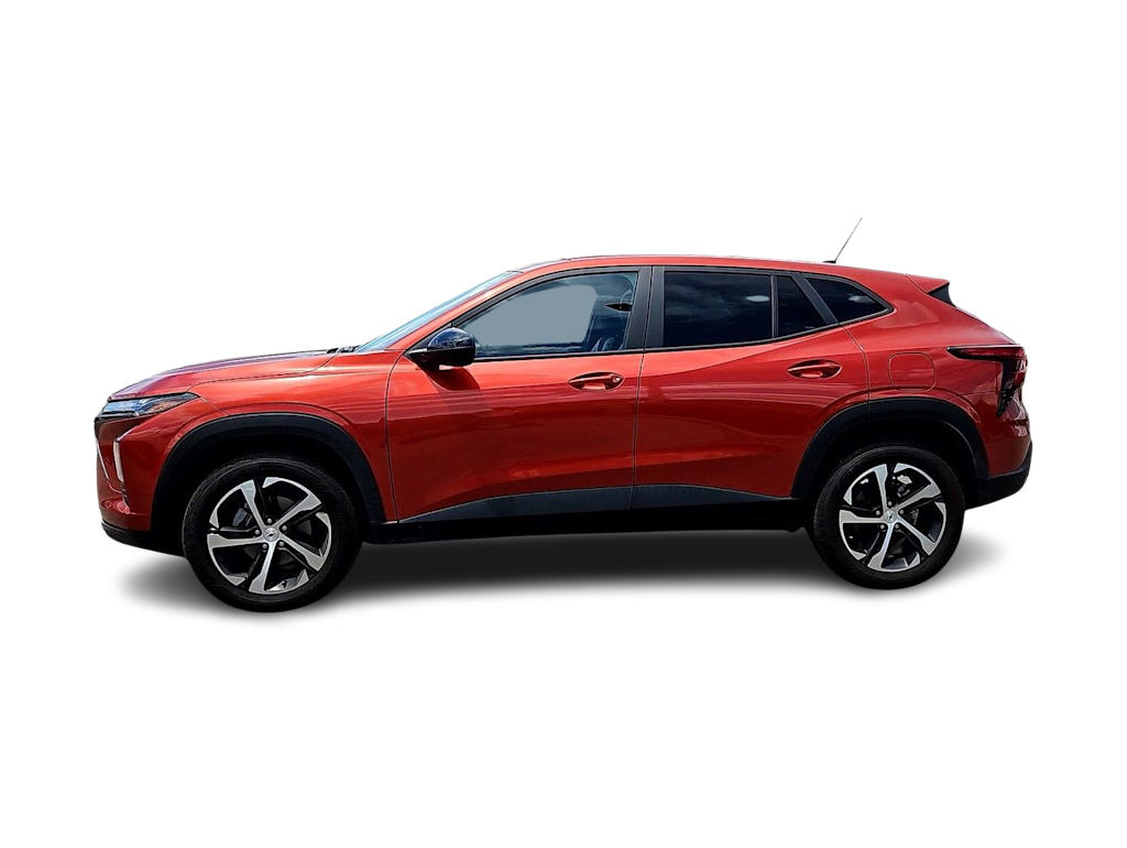 Thumbnail: 2024 Chevrolet Trax - 3