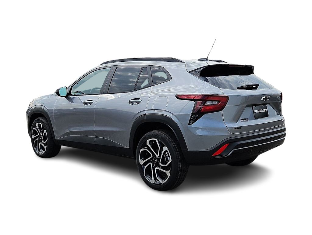 Thumbnail: 2026 Chevrolet Trax - 3