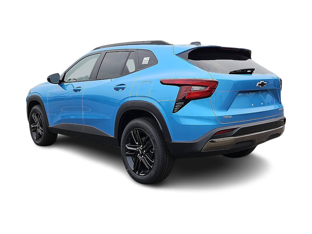 Thumbnail: 2025 Chevrolet Trax - 3