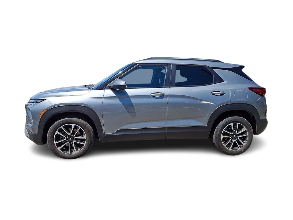 Thumbnail: 2024 Chevrolet TrailBlazer - 3