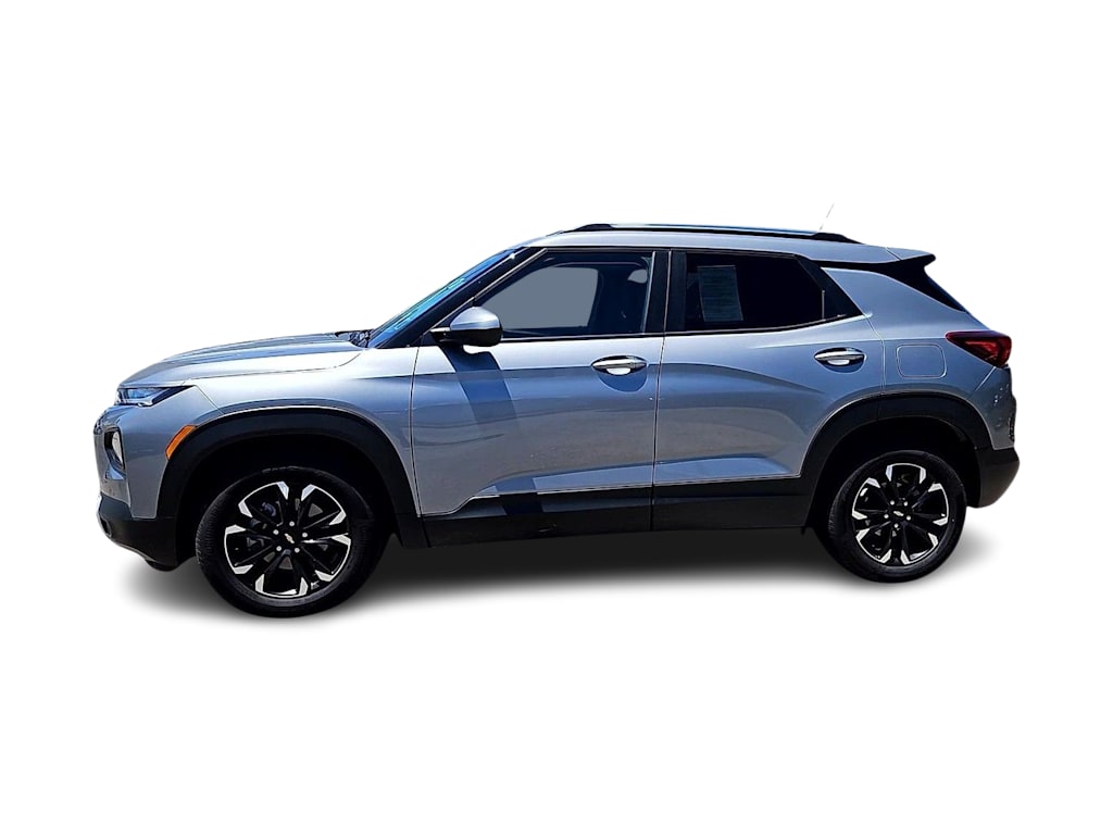 Thumbnail: 2023 Chevrolet TrailBlazer - 3