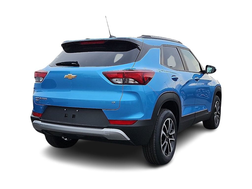 Thumbnail: 2026 Chevrolet TrailBlazer - 10