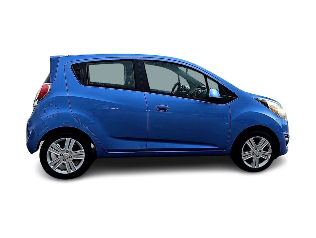 Thumbnail: 2014 Chevrolet Spark - 23