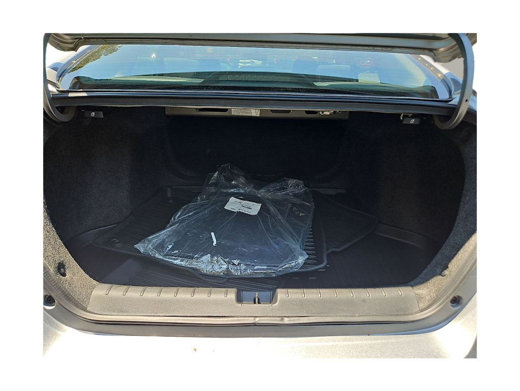 Thumbnail: 2019 Honda Insight - 16