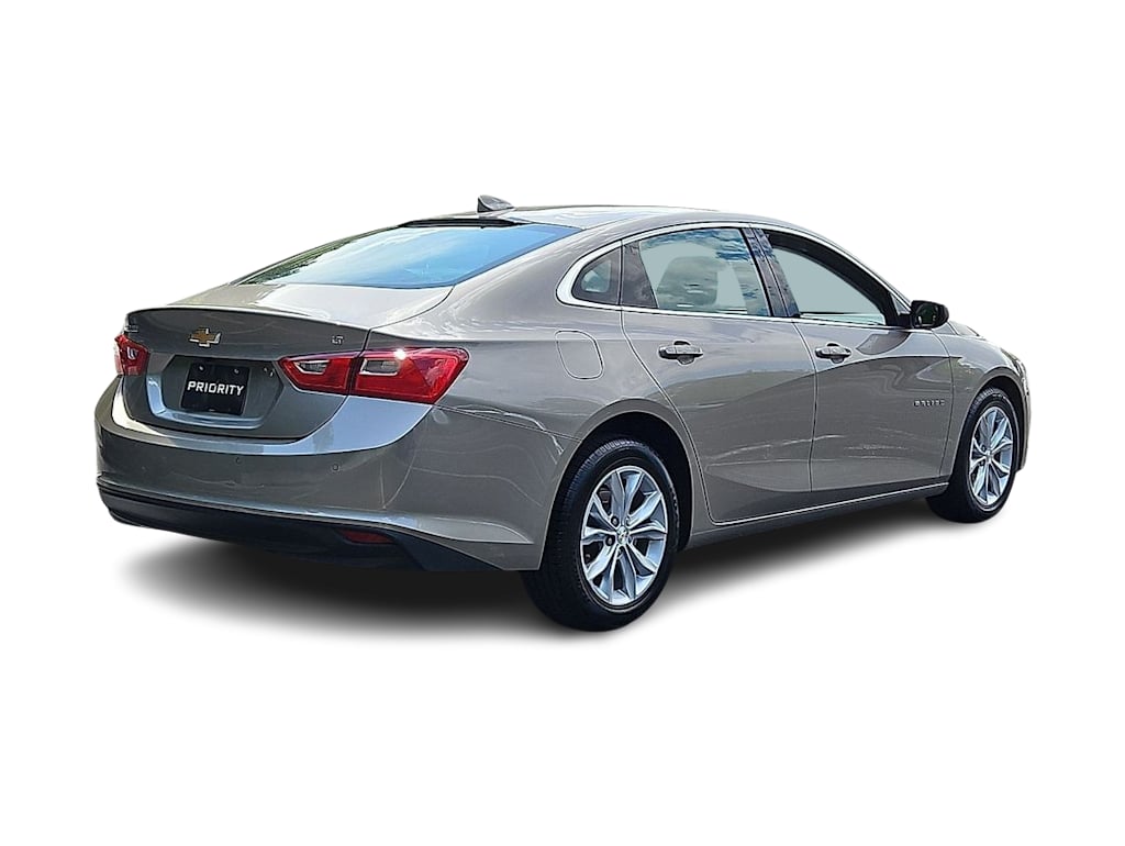 Thumbnail: 2025 Chevrolet Malibu - 14