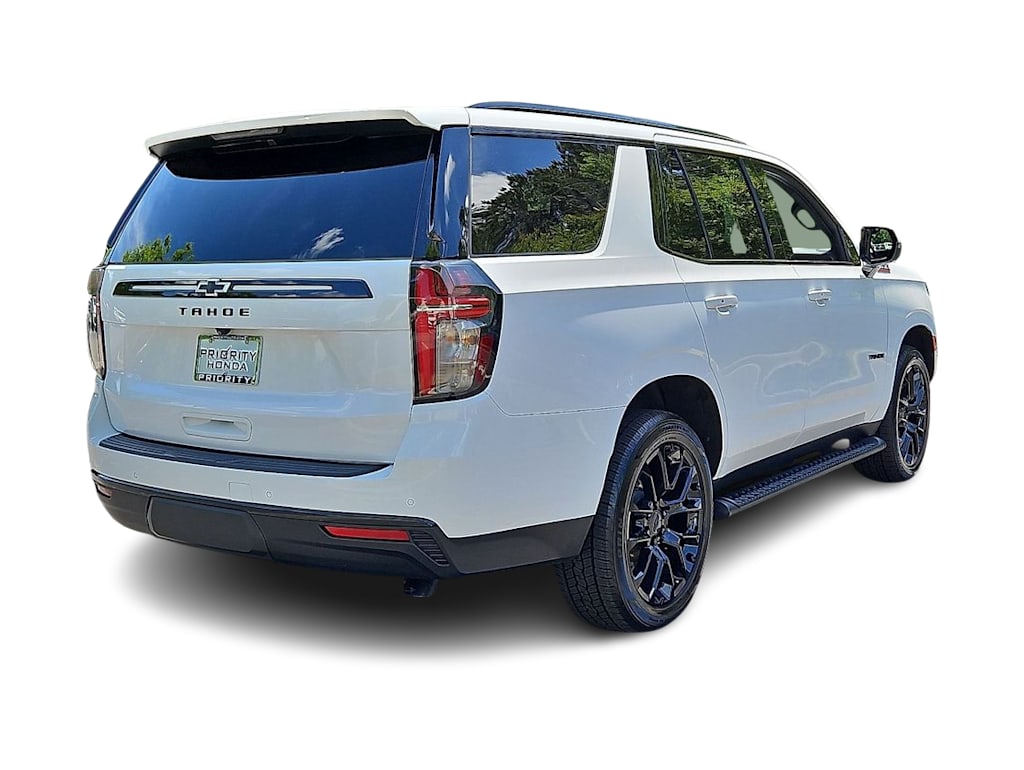 Thumbnail: 2023 Chevrolet Tahoe - 18