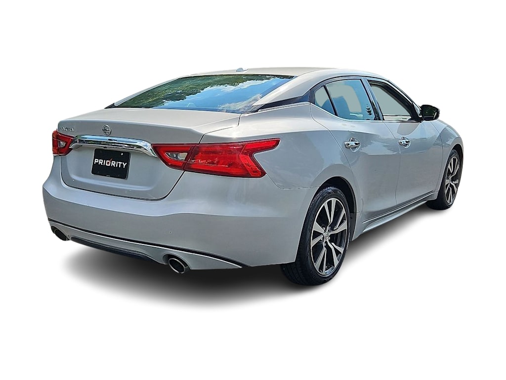Thumbnail: 2016 Nissan Maxima - 19