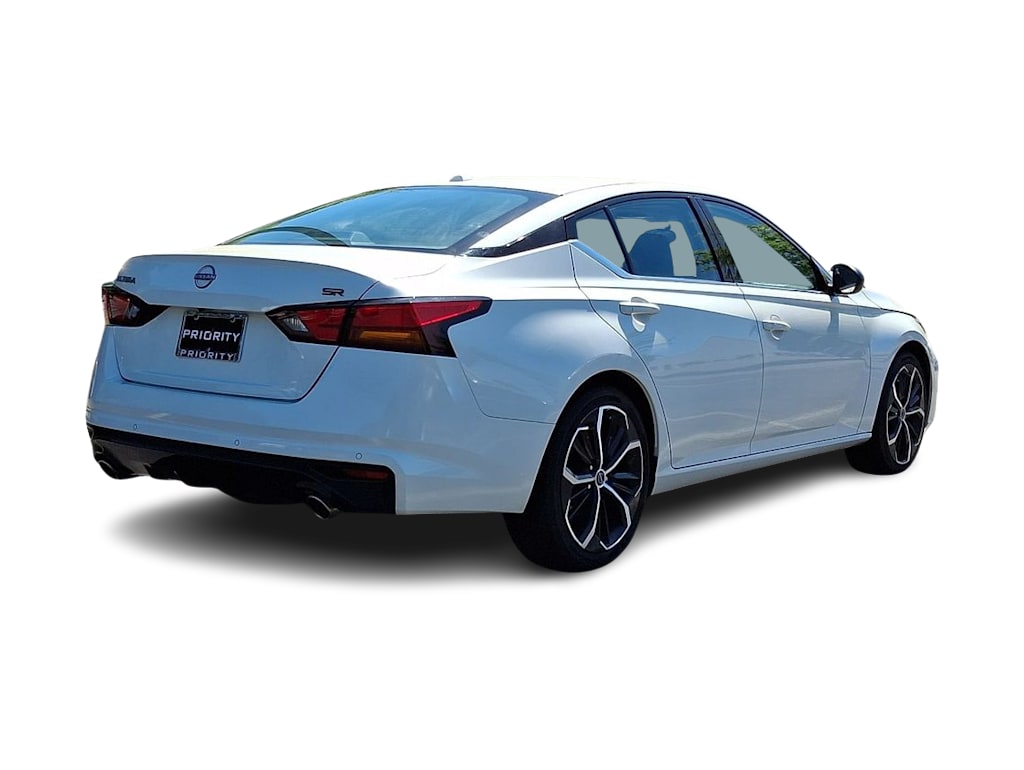 Thumbnail: 2023 Nissan Altima - 19