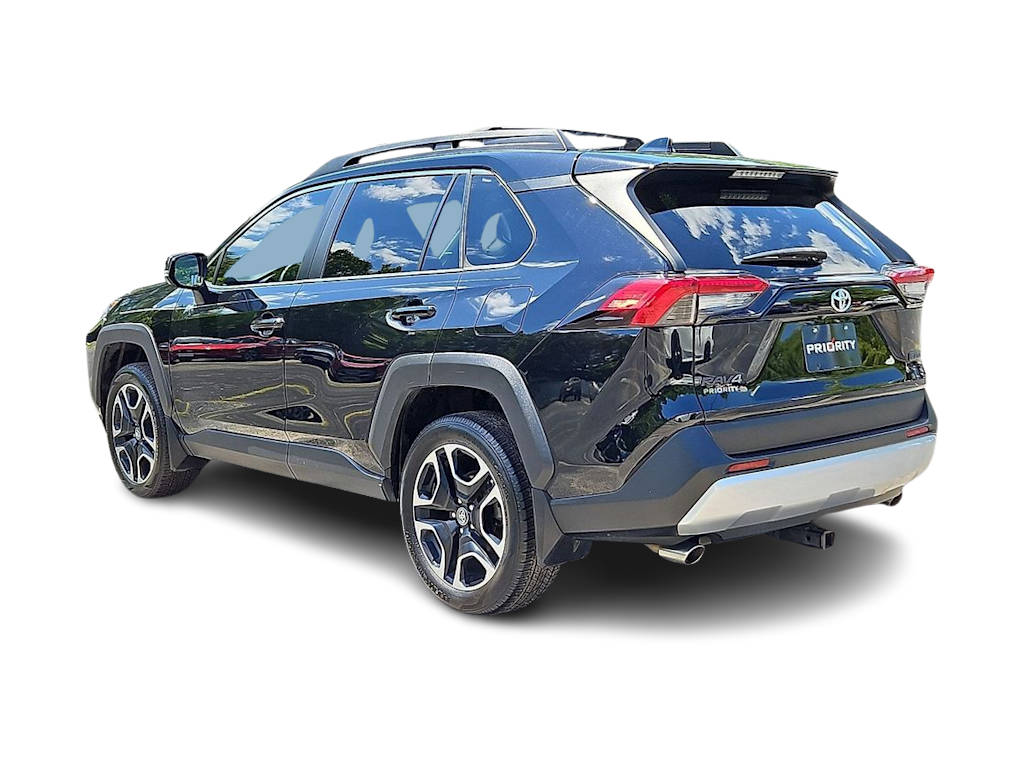 Thumbnail: 2019 Toyota RAV4 - 4