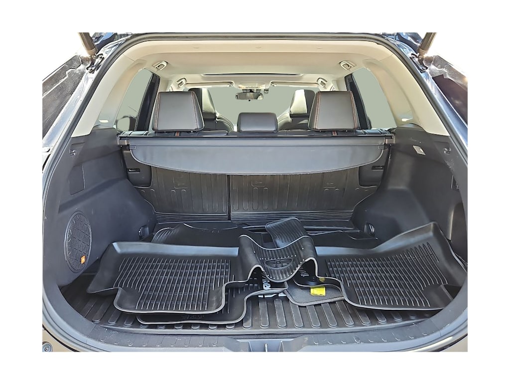 Thumbnail: 2019 Toyota RAV4 - 16