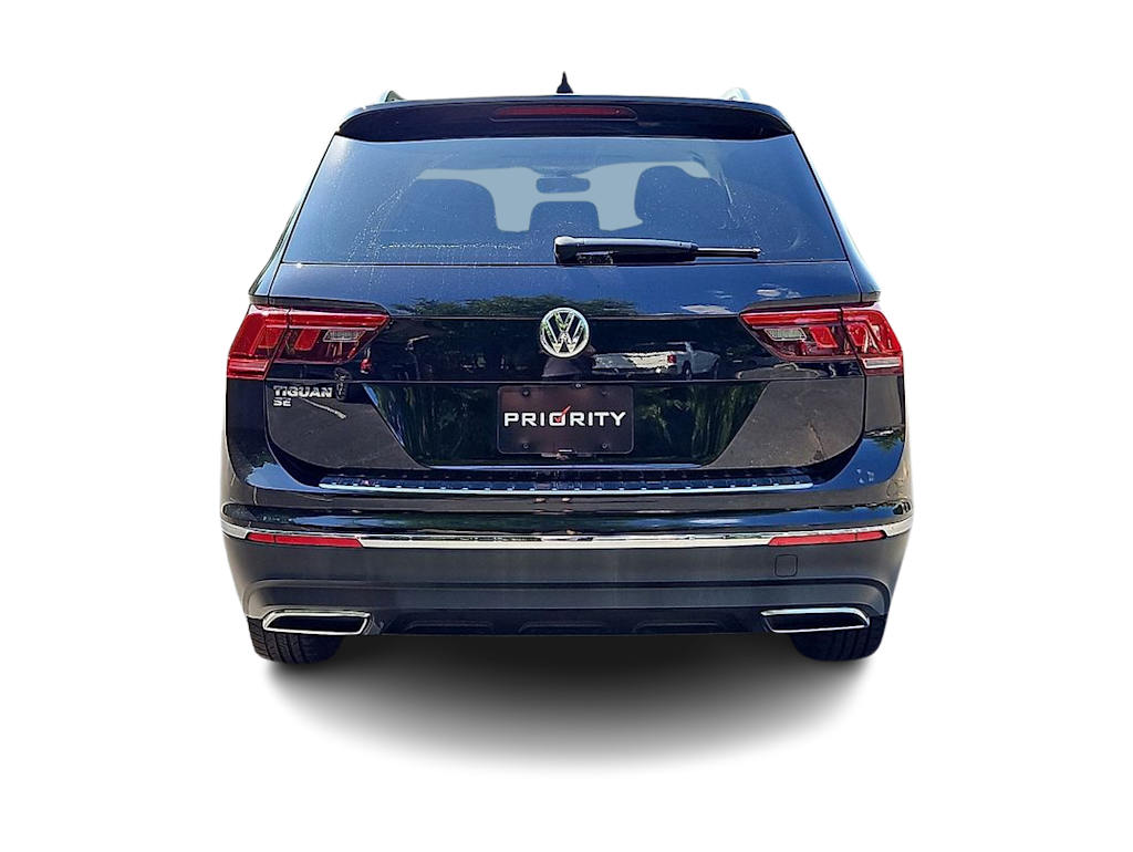 Thumbnail: 2020 Volkswagen Tiguan - 4