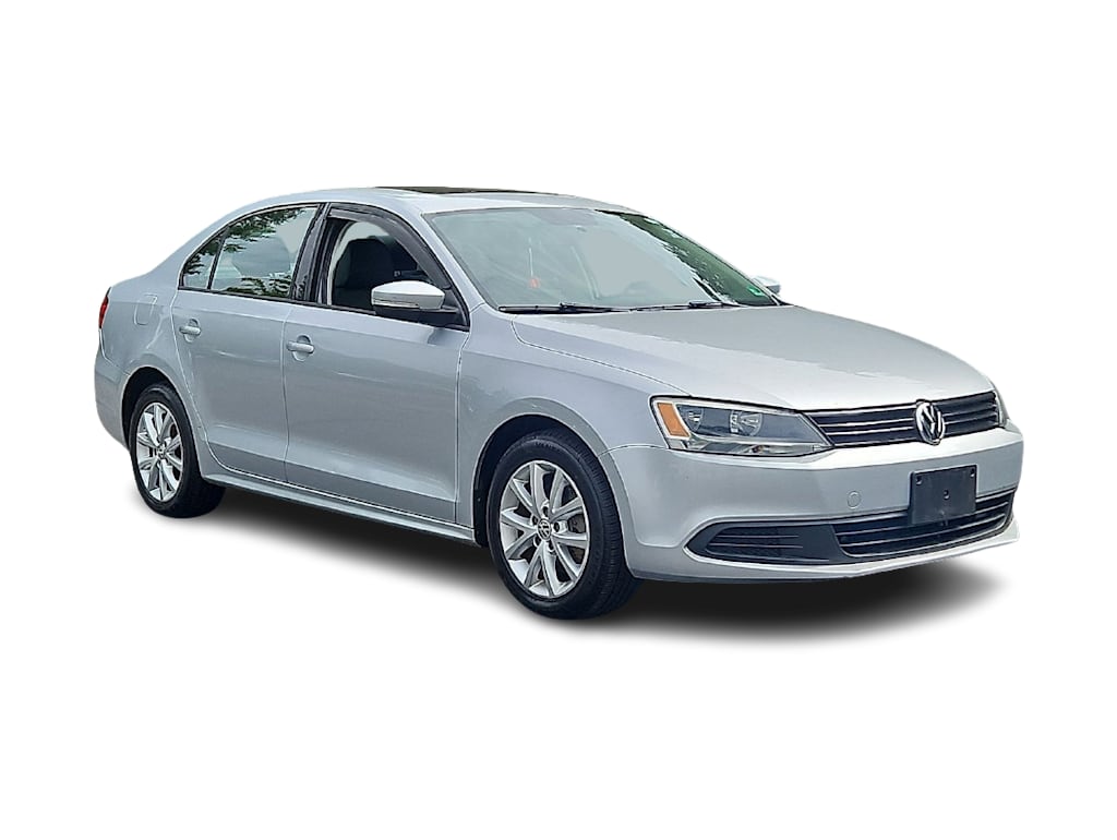 Thumbnail: 2012 Volkswagen Jetta - 18