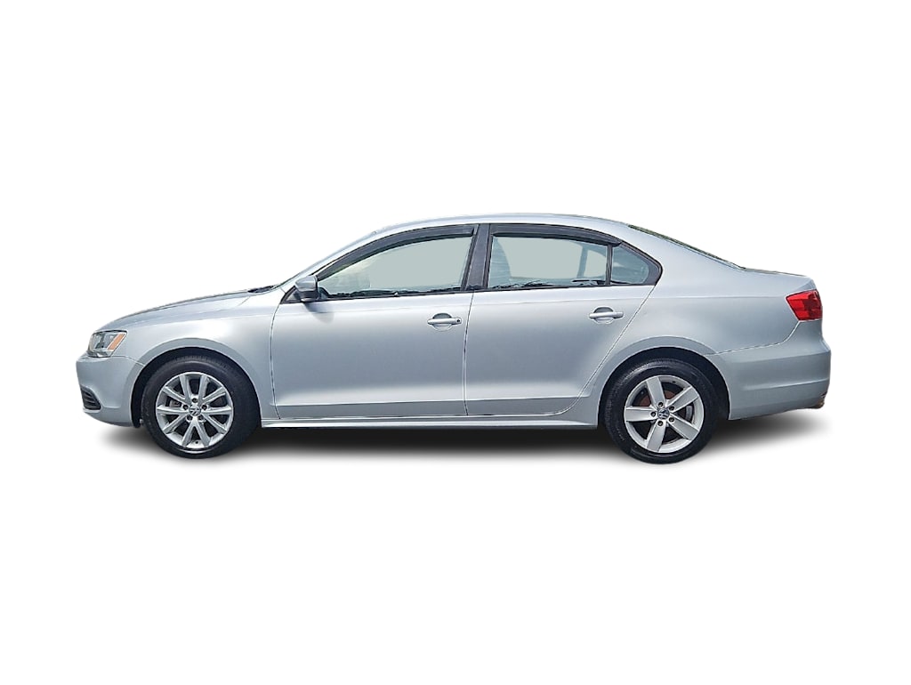 Thumbnail: 2012 Volkswagen Jetta - 3