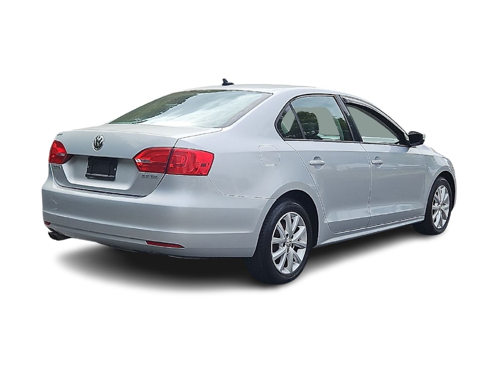 Thumbnail: 2012 Volkswagen Jetta - 19