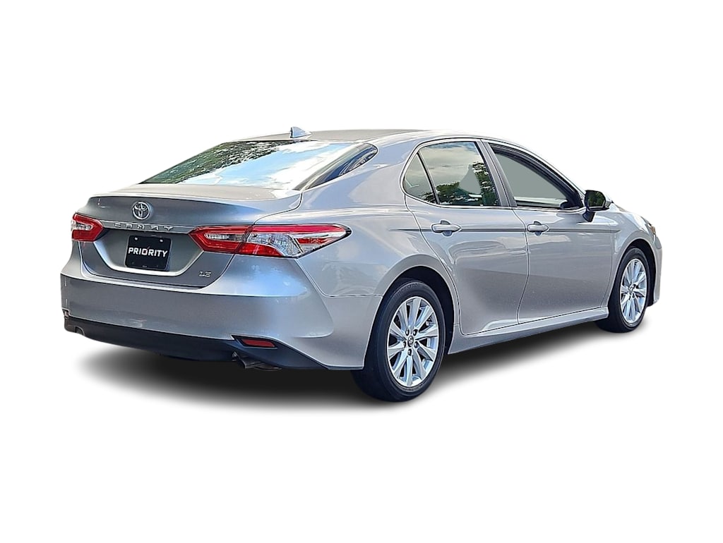 Thumbnail: 2019 Toyota Camry - 20