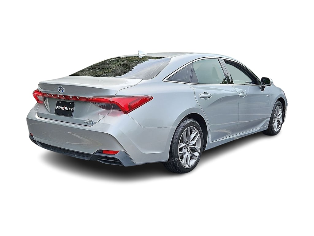 Thumbnail: 2019 Toyota Avalon - 19