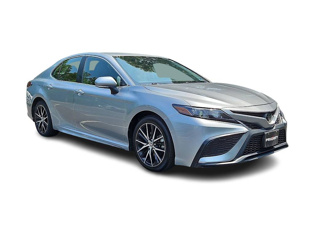 Thumbnail: 2023 Toyota Camry - 18
