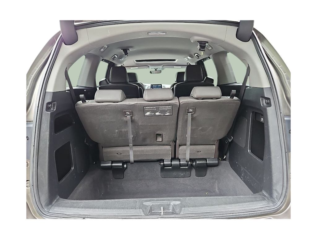 Thumbnail: 2019 Honda Odyssey - 16