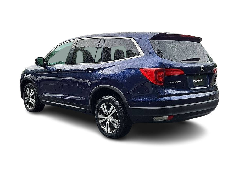 Thumbnail: 2016 Honda Pilot - 4