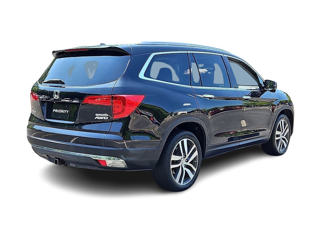 Thumbnail: 2018 Honda Pilot - 19
