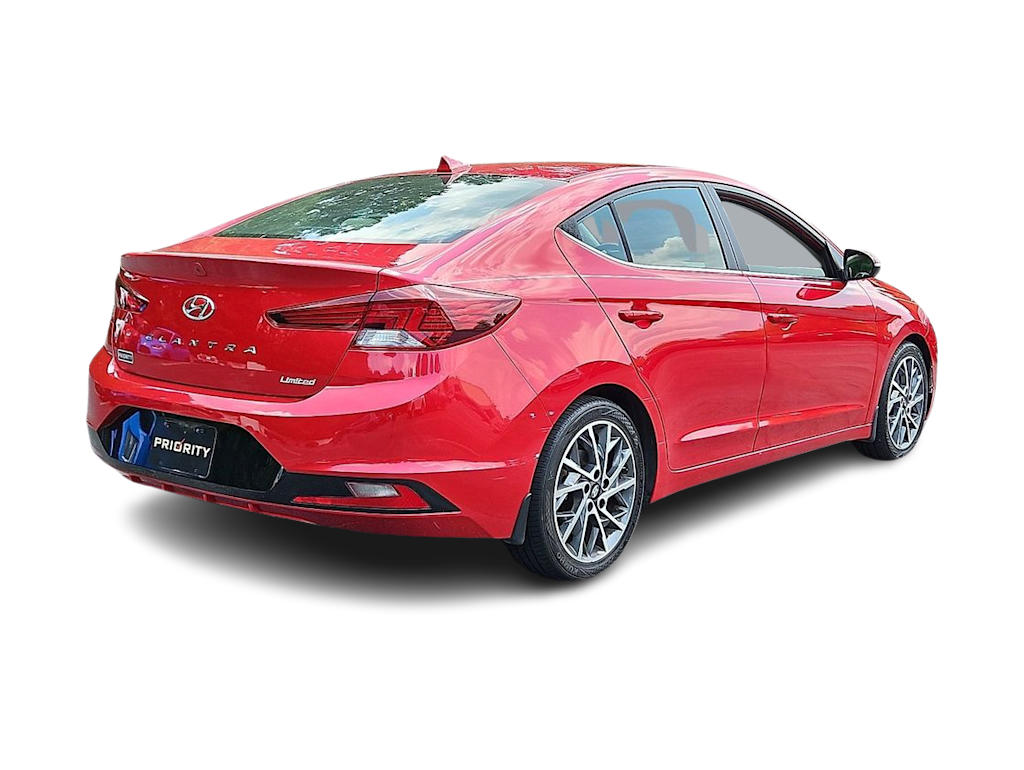 Thumbnail: 2020 Hyundai Elantra - 18