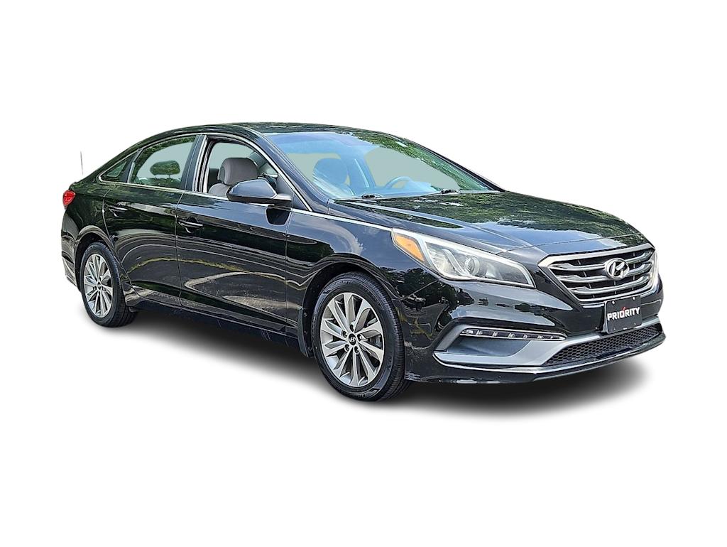 Thumbnail: 2017 Hyundai Sonata - 18